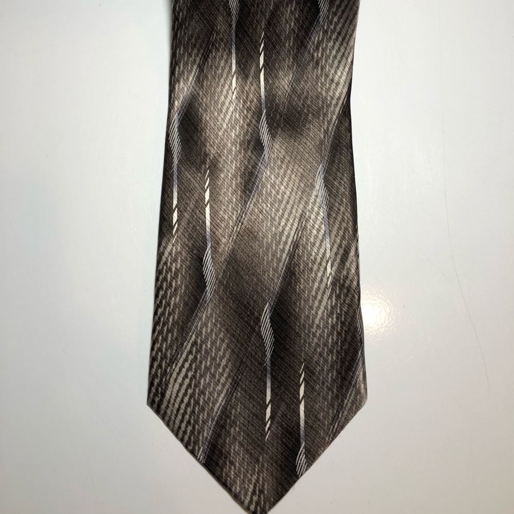 Enrico Capucci 100% Silk Handmade Tie 58”L 4”W